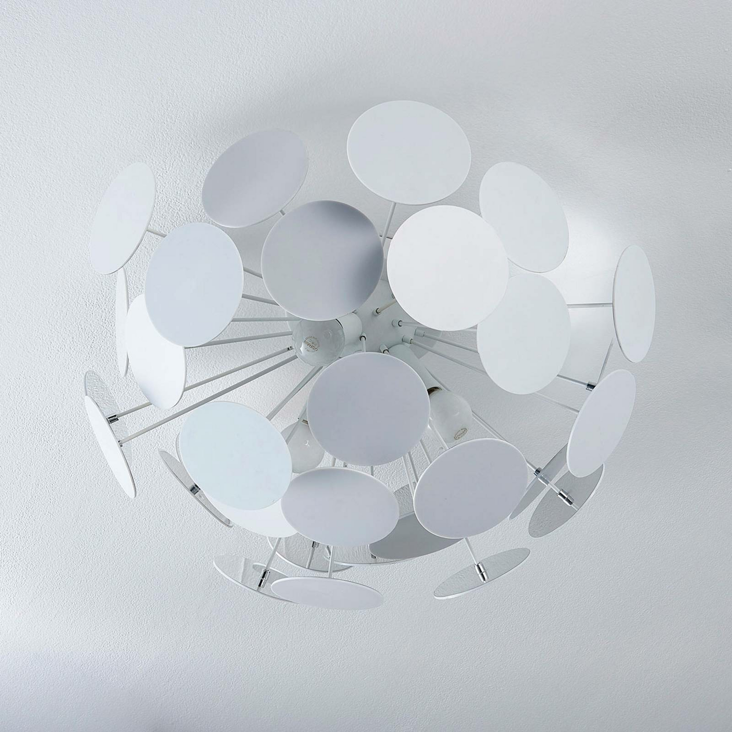B-Ware Lindby Formvollendete Deckenlampe Kinan Hängeleuchte Lampe Leuchte Weiß582