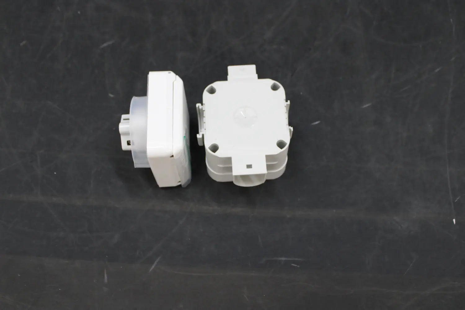 B-Ware Mennekes Steckdose Unterputzdose Cee Dose Stromversorgung Grau 3 P Ip44 16 A 230 V