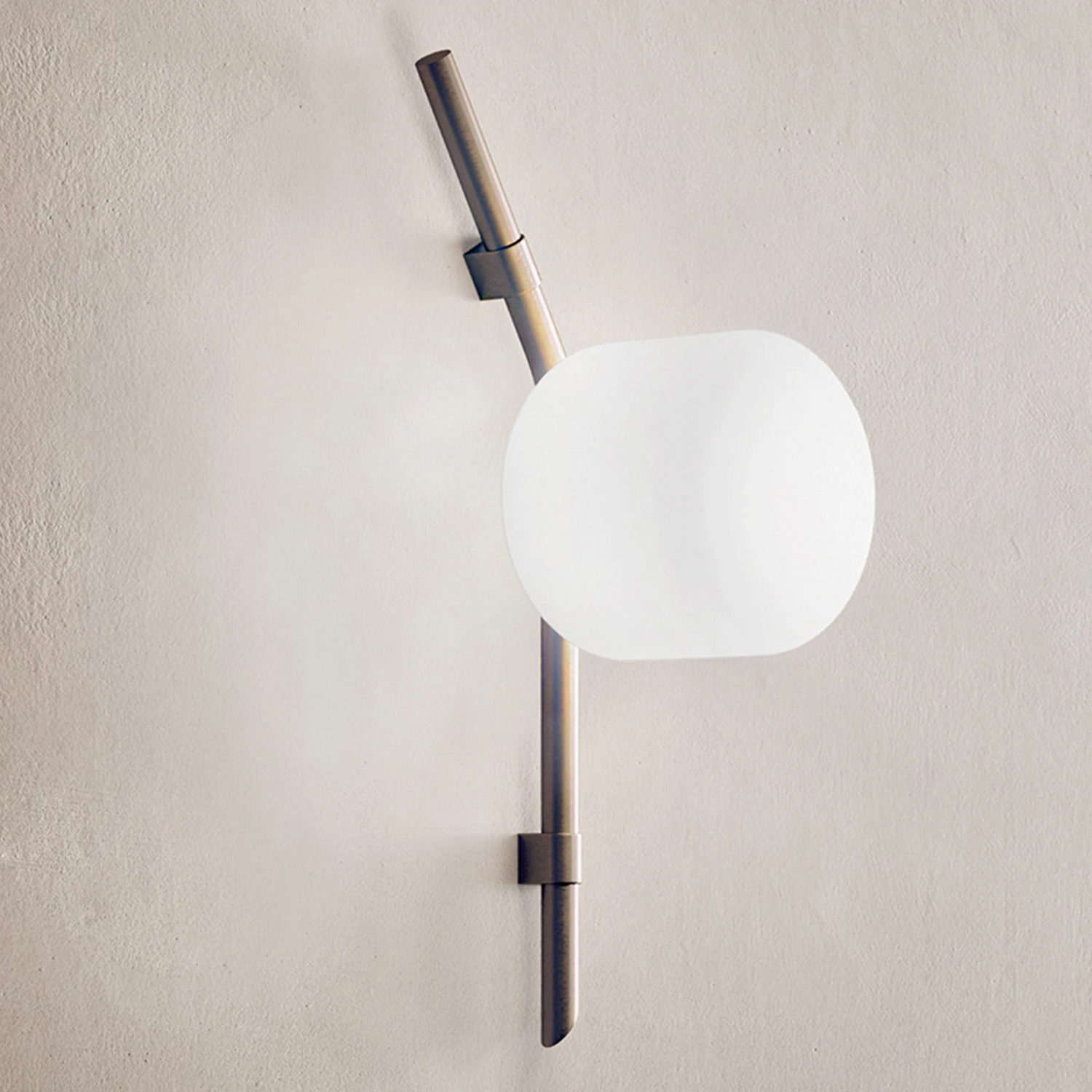 B-Ware Kundalini Floed Wandleuchte Wandlampe Wandlicht Leuchte Lampe Leselampe Licht