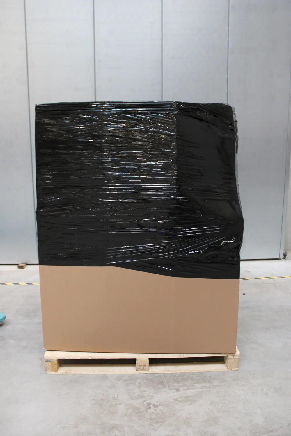 Restposten 10 Artikel Babytrage Babyausstattung BeSafe Maxi-Cosi Britax