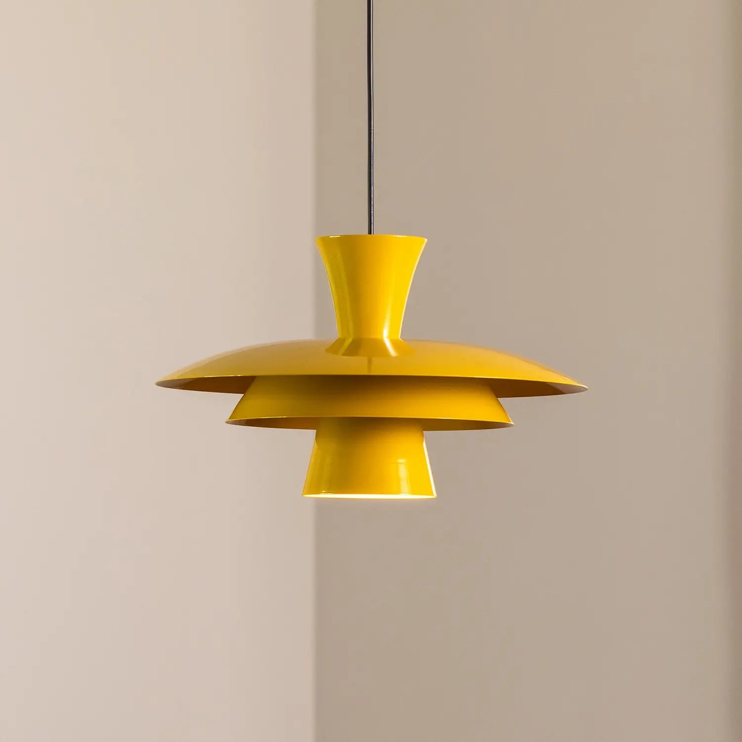 B-Ware Luminex Hängeleuchte Pendelleuchte Plato Senfgelb Metall E27 38 Cm