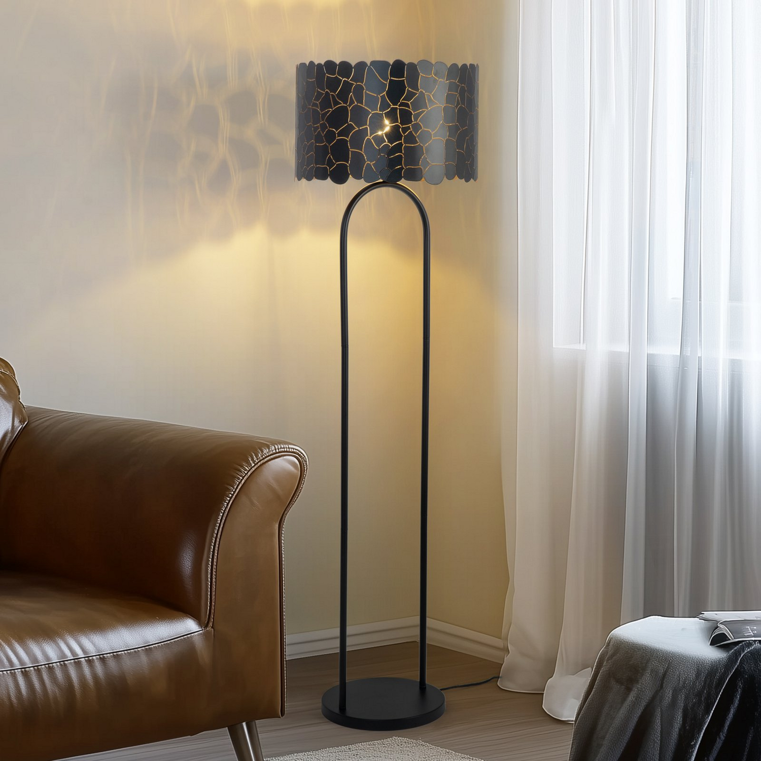 B-Ware Lindby Stehleuchte Lampe Aralena Schwarz Gold H143,5cm Stehleuchte Siehe Text