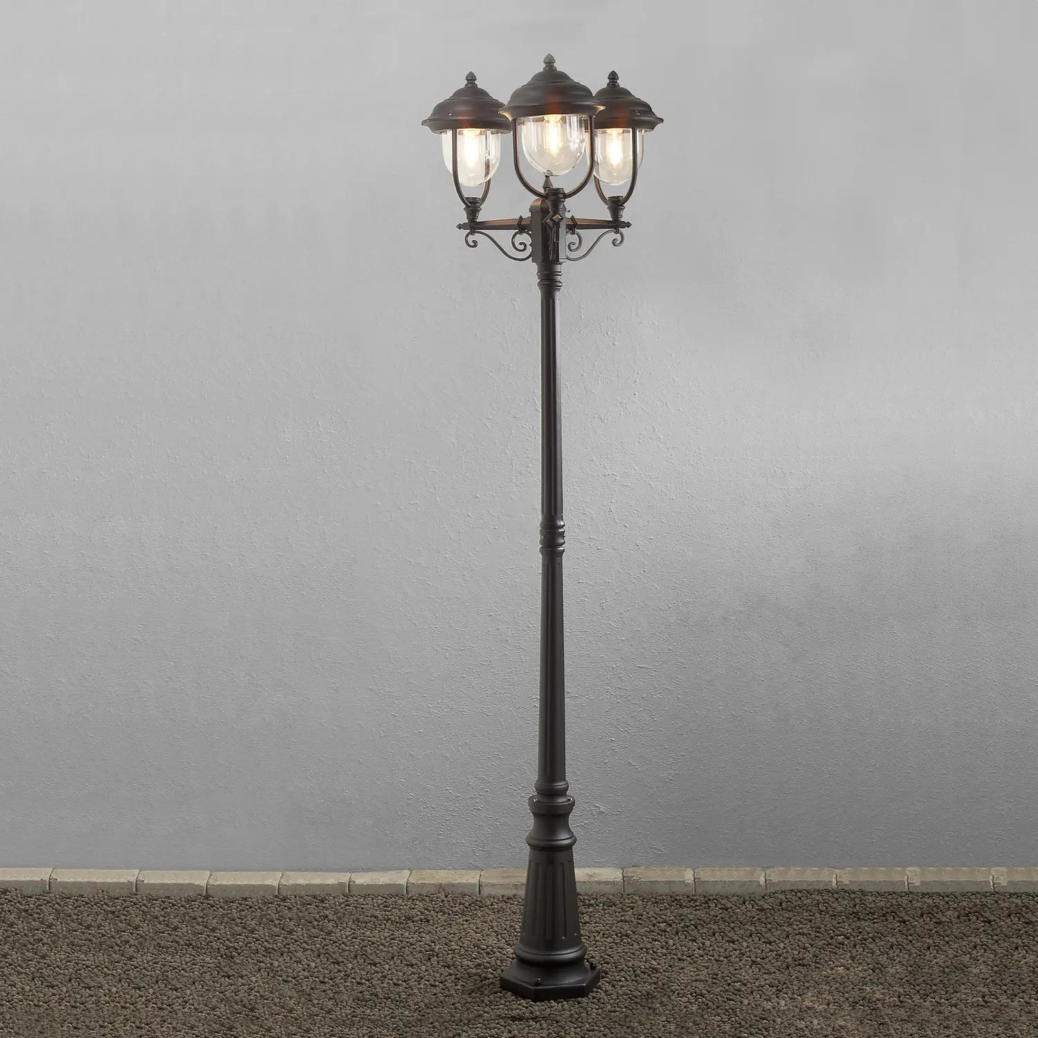 B-Ware Konstsmide Parma Mastleuchte Außenlampe Außenbeleuchtung 3 Flammig Schwarz