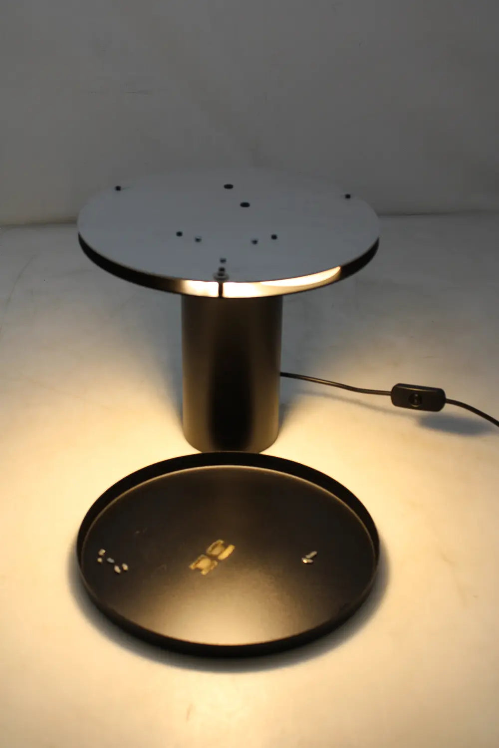 C-Ware Oluce Cylinda 218 Led Tischleuchte Schwarz Matt Tischlampe Siehe Text/Foto