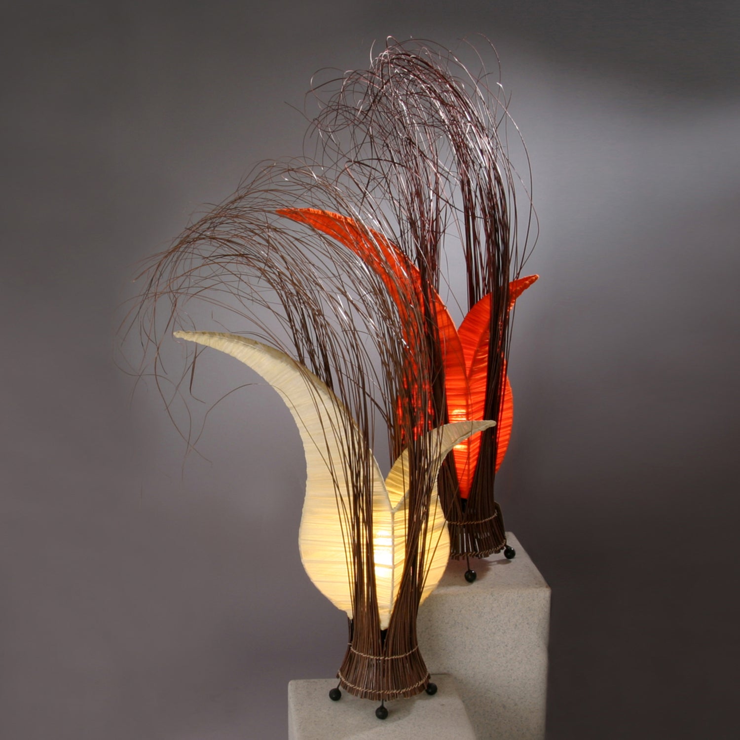 B-Ware Woru Tischleuchte Lampe Bunga Blumenform Orange Schalter Kabel Naturmaterial